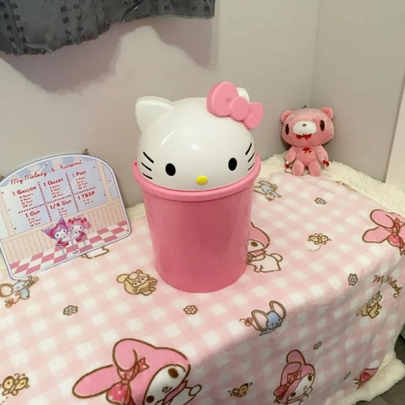 Hello Kitty bin